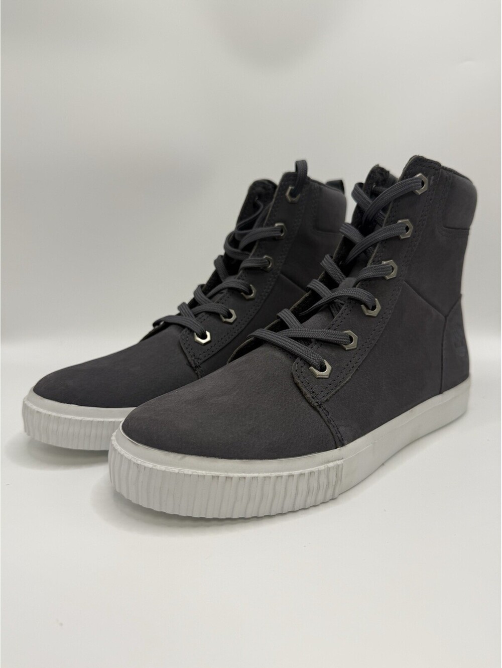 TIMBERLAND WOMEN'S SKYLA BAY 6-INCH DARK GREY NUBUCK SNEAKER BOOTS Sz 7